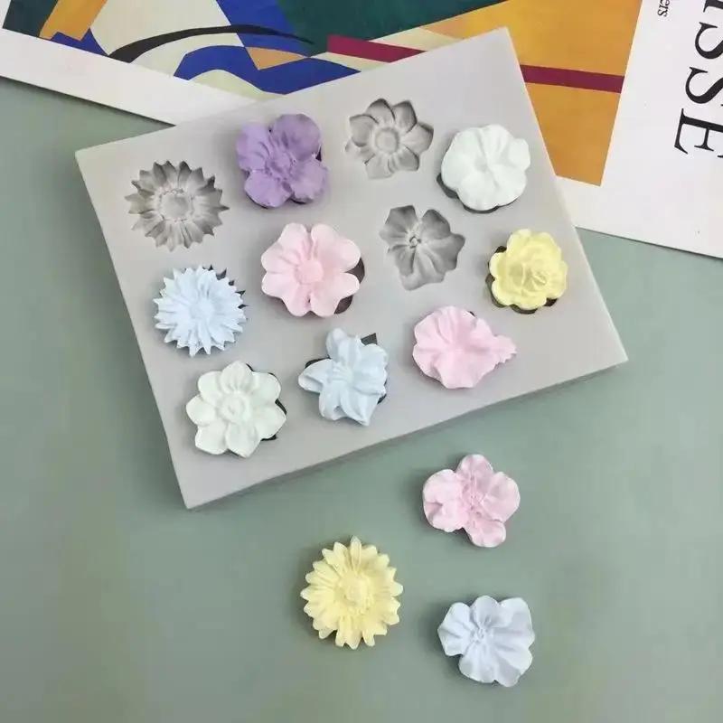 Mini Kitchen Baking - Cetakan Silikon Bunga Kecil Mini Cetakan